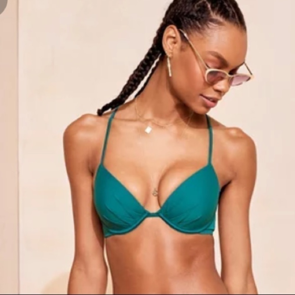 Adore me Laila push up bikini top NWT